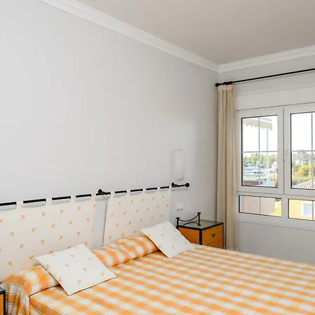 Apartment Miramar By On Travel Oliva